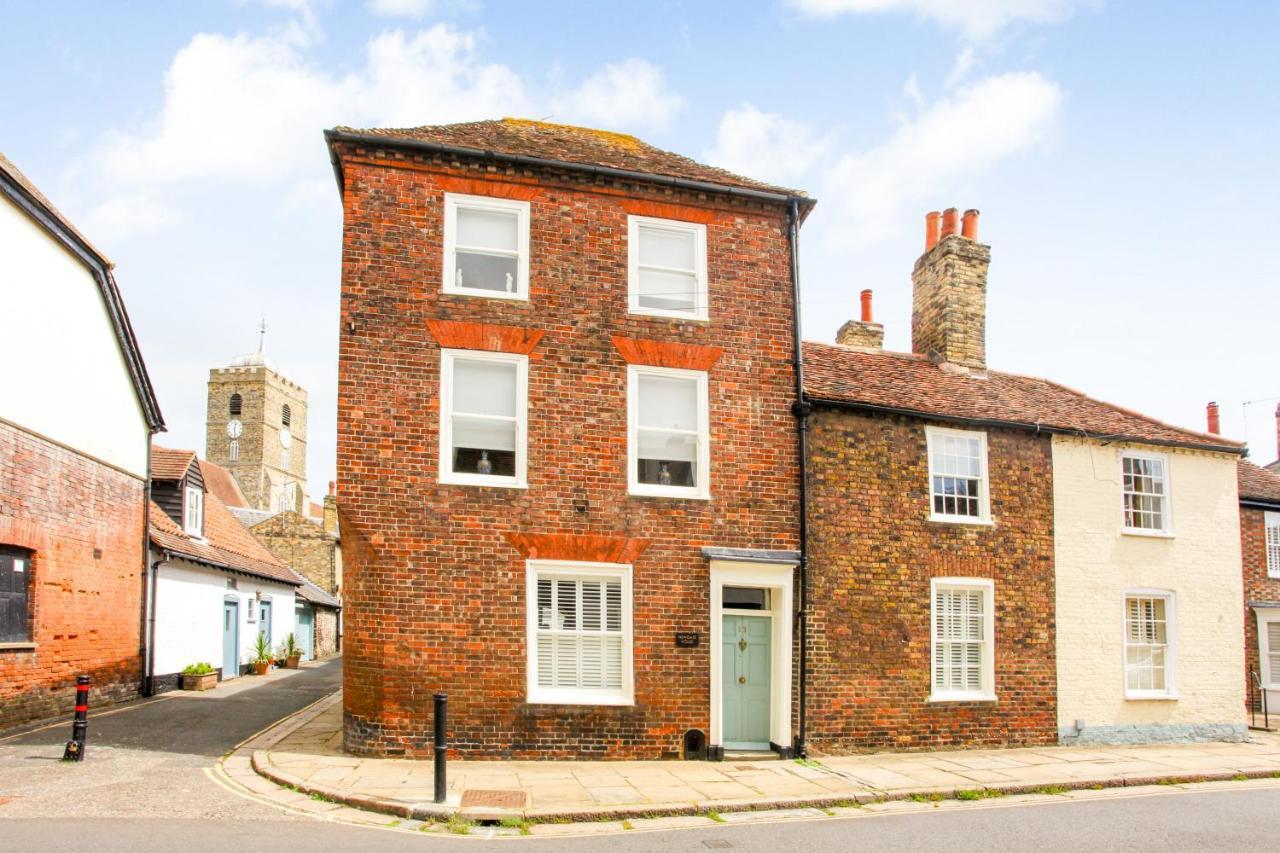 Newgate House, * Sandwich